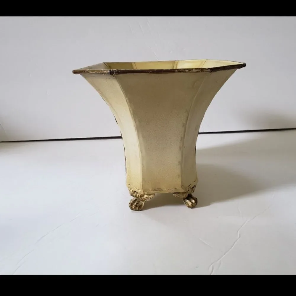 Metal  Planter Cache Pot - Picture 5 of 8